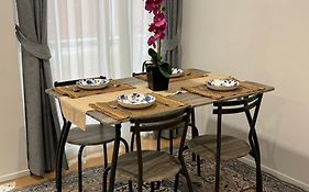Em Home Sukhumvit Bangkok - Near Terminal 21, Em District Malls, Bts And Mrt Lines